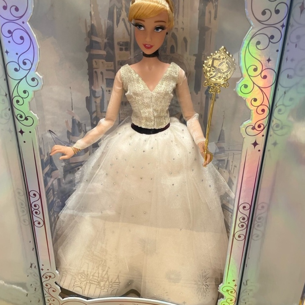 Disney Princess Cinderella Doll with Gold and White Gown. Collectable, retired